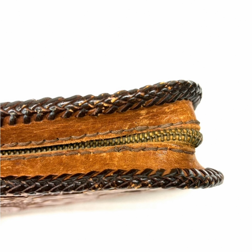Vintage hand tooled leather stitched clutch purse - Picture 5 of 7